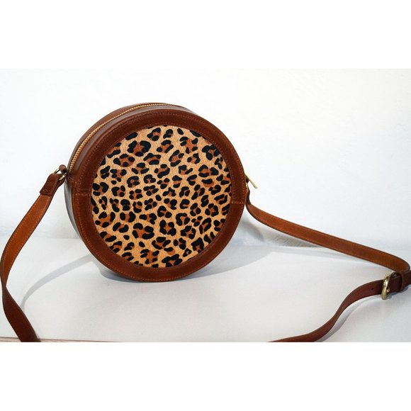 NEW Most Wanted USA Circle Crossbody Bag in Cheetah Calf Hair Brown Crossbody - Picture 3 of 14